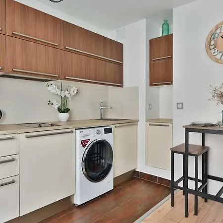 Charming In The Heart Of The Marais Appartamento