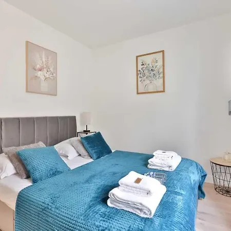 Charming In The Heart Of The Marais *